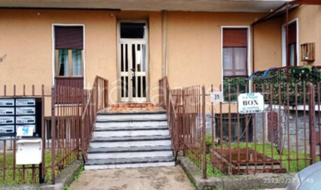 negozio in vendita a Senago