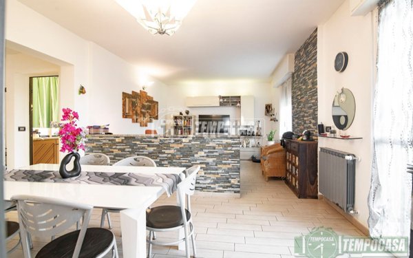 appartamento in vendita a Senago