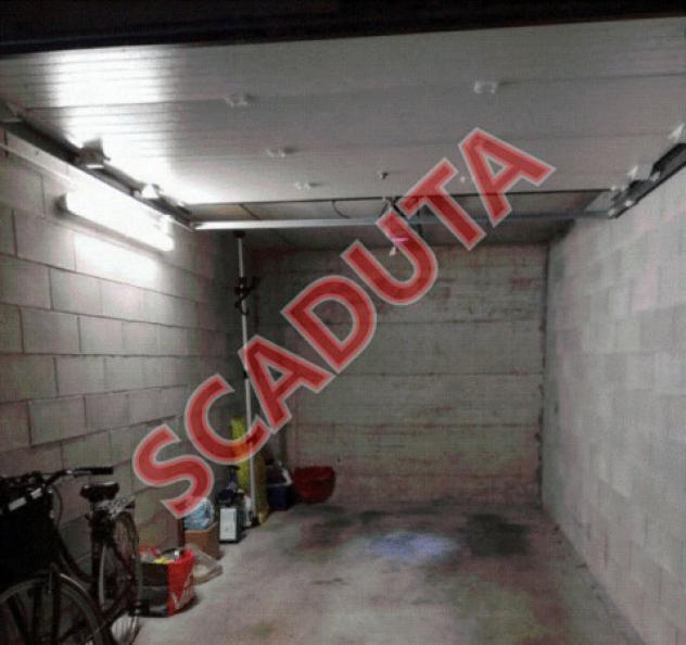 terreno edificabile in vendita a Senago