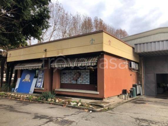 terreno edificabile in vendita a Senago