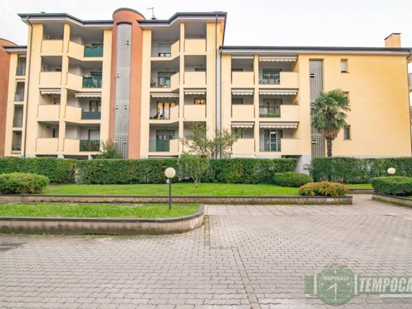 appartamento in vendita a Senago