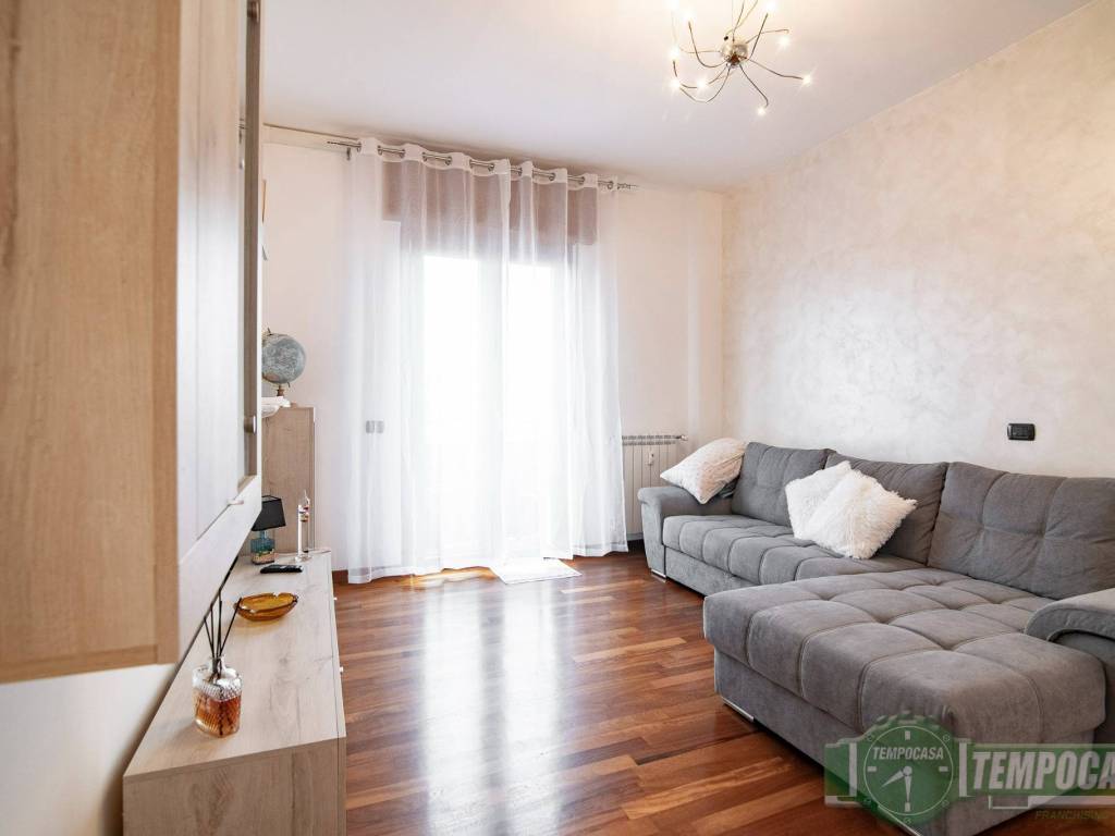 appartamento in vendita a Senago