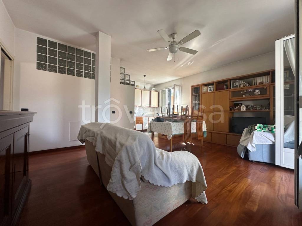 appartamento in vendita a Senago