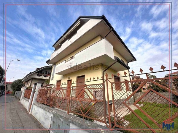 appartamento in vendita a Senago