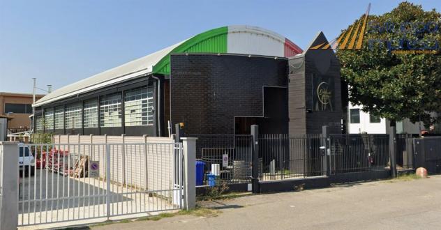 negozio in vendita a Senago