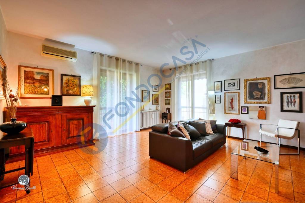 appartamento in vendita a Senago