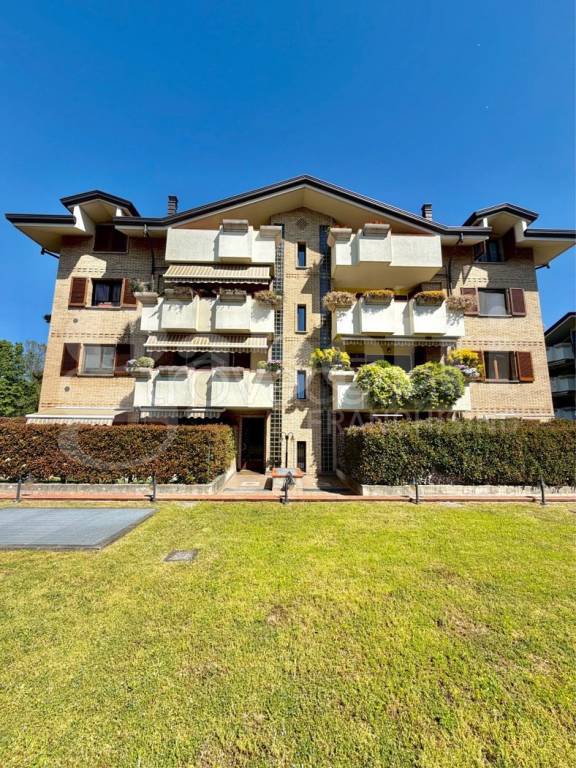 appartamento in vendita a Senago