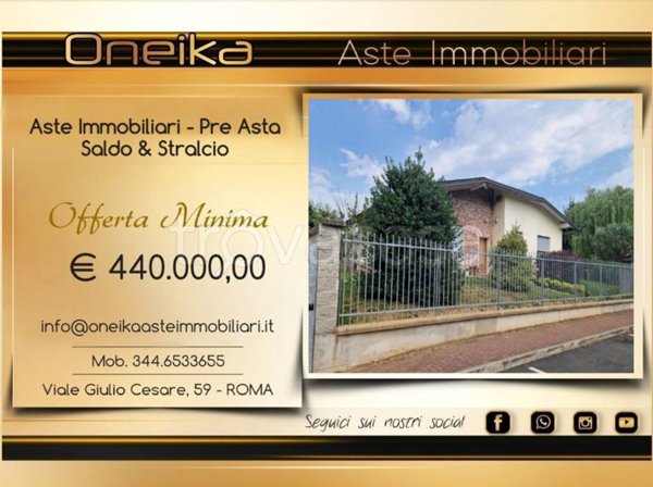 casa indipendente in vendita a Senago