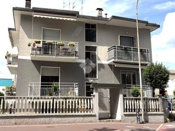 appartamento in vendita a Senago