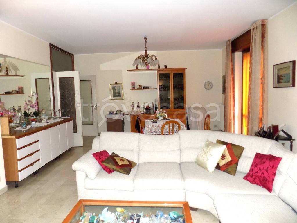 appartamento in vendita a Senago