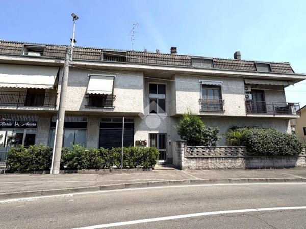 appartamento in vendita a Senago