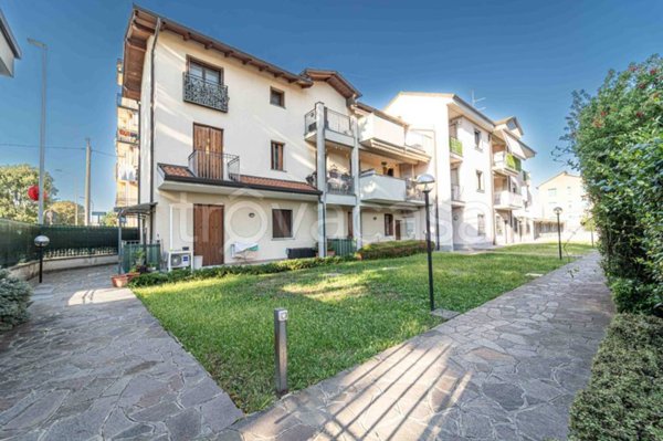 appartamento in vendita a Senago
