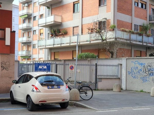 appartamento in vendita a Sesto San Giovanni