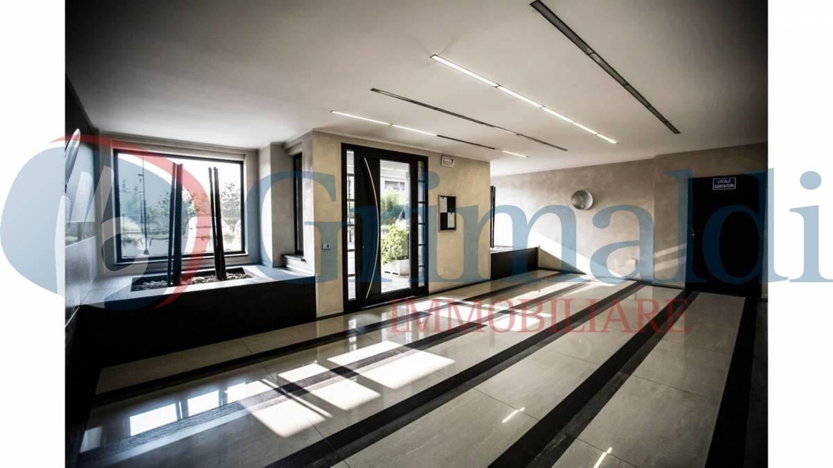 appartamento in vendita a Sesto San Giovanni in zona Restellone