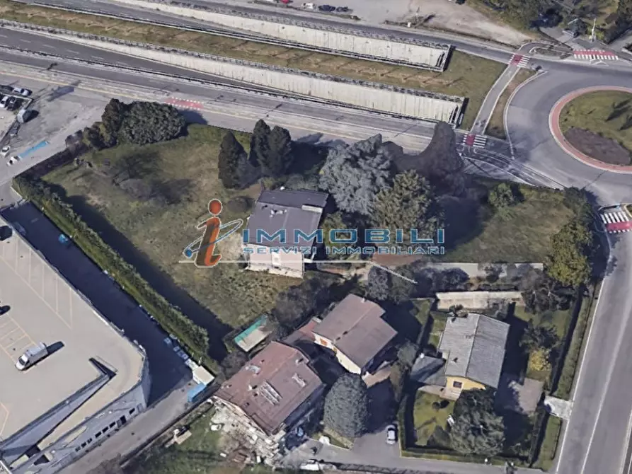 terreno edificabile in vendita a Sesto San Giovanni