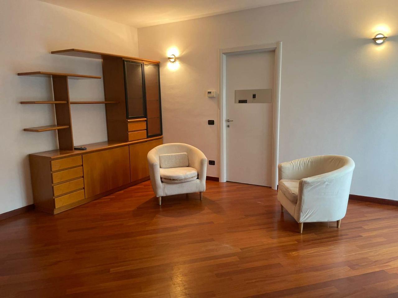 appartamento in vendita a Sesto San Giovanni in zona Rondò/Torretta