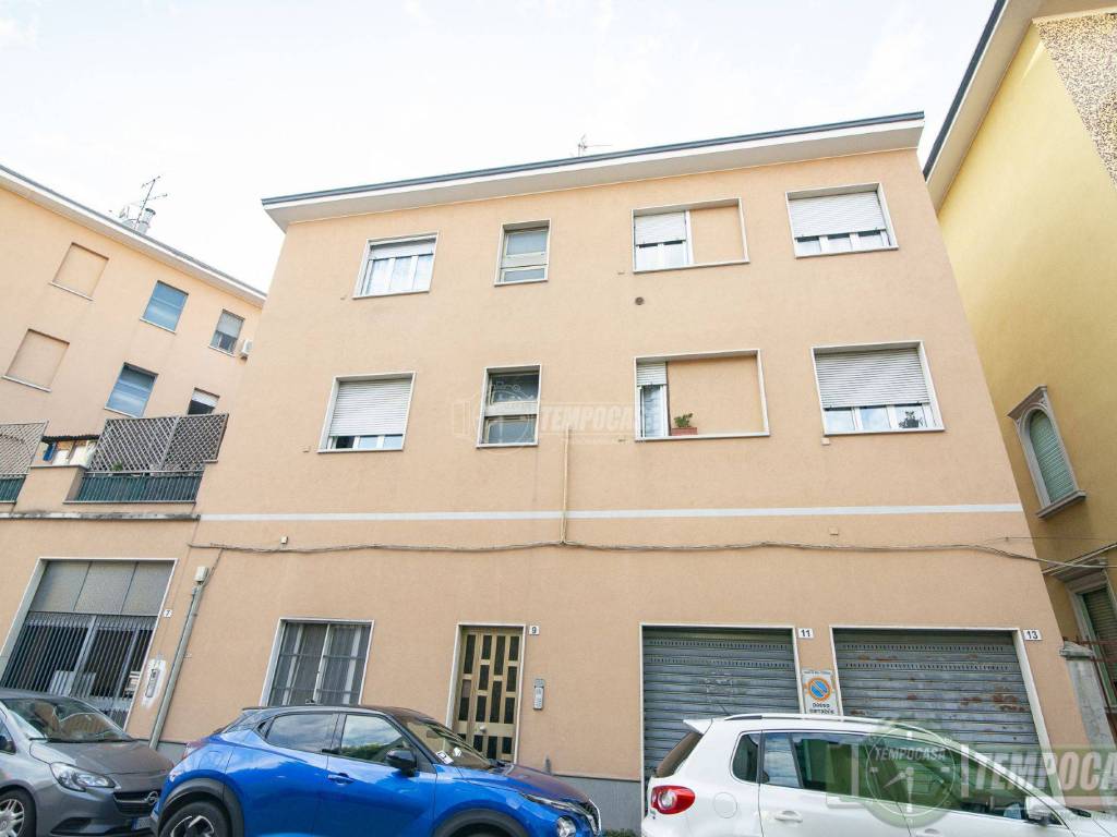 appartamento in vendita a Sesto San Giovanni in zona Rondinella