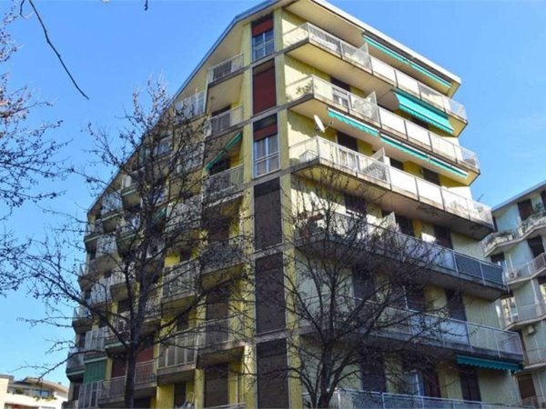 appartamento in vendita a Sesto San Giovanni in zona Rondinella