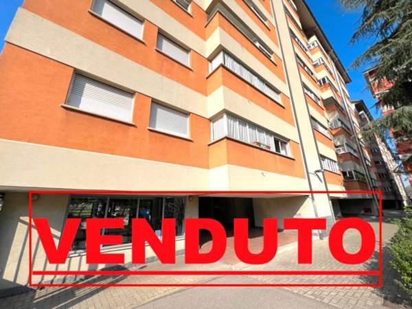 appartamento in vendita a Sesto San Giovanni in zona Cascina de' Gatti