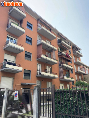 appartamento in vendita a Sesto San Giovanni in zona Rondò/Torretta