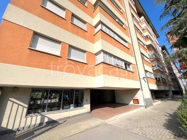 appartamento in vendita a Sesto San Giovanni in zona Cascina de' Gatti