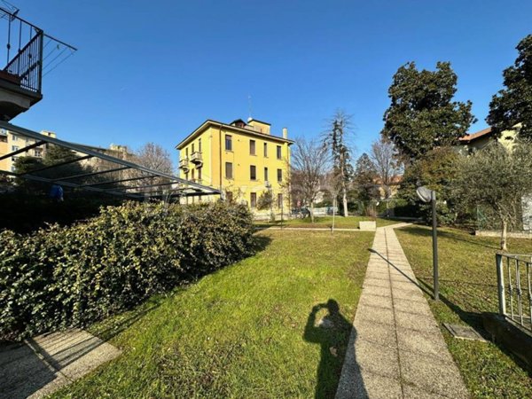 appartamento in vendita a Sesto San Giovanni in zona Rondò/Torretta