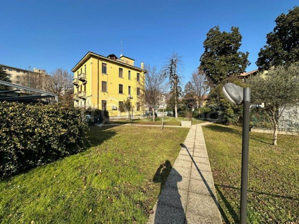 appartamento in vendita a Sesto San Giovanni in zona Rondò/Torretta