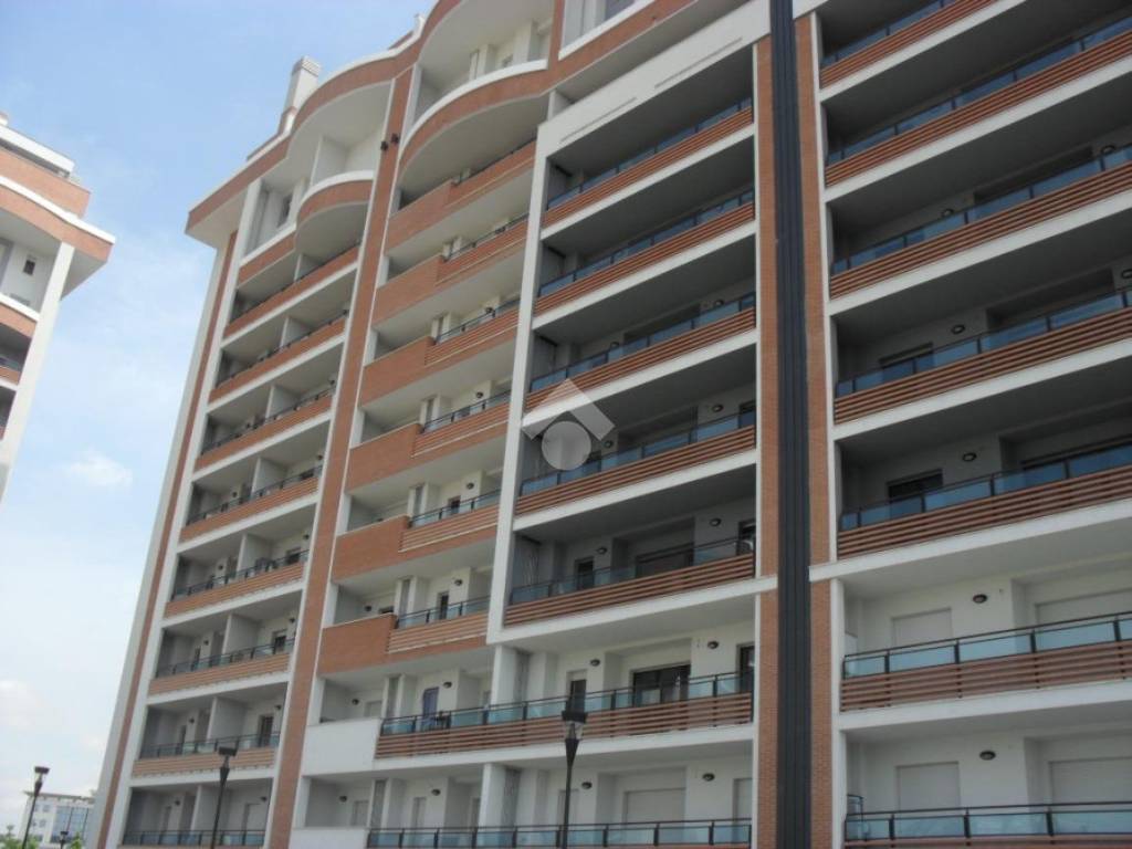 appartamento in vendita a Sesto San Giovanni in zona Pelucca/Villaggio Falck