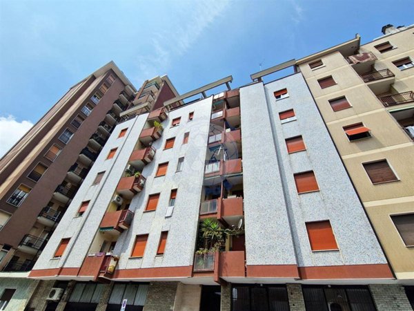 appartamento in vendita a Sesto San Giovanni in zona Rondinella