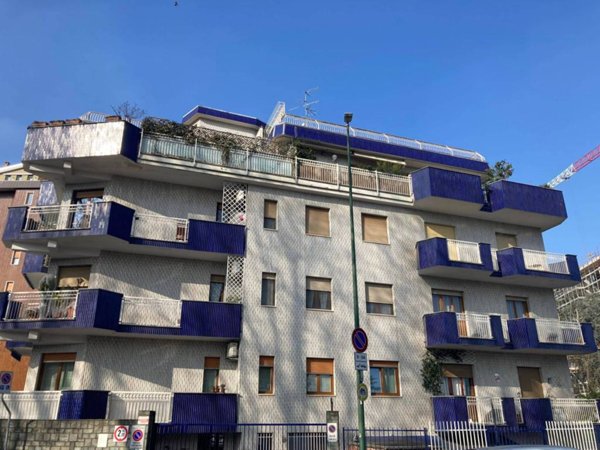 appartamento in vendita a Sesto San Giovanni in zona Rondinella