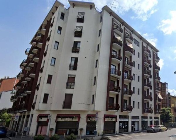 appartamento in vendita a Sesto San Giovanni in zona Rondò/Torretta