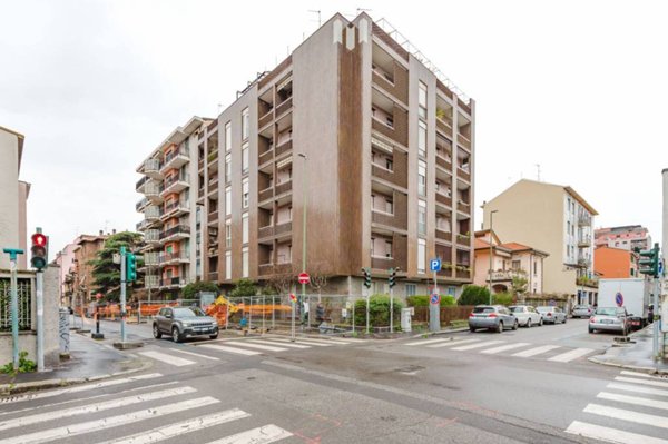 appartamento in vendita a Sesto San Giovanni in zona Rondò/Torretta