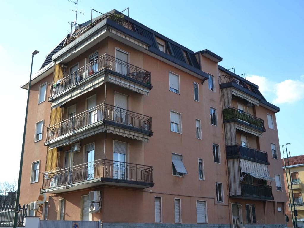 appartamento in vendita a Sesto San Giovanni