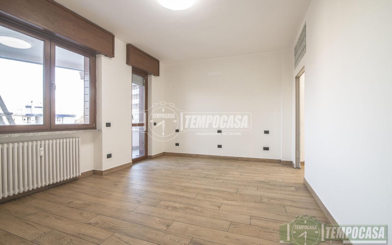 appartamento in vendita a Sesto San Giovanni in zona Rondinella