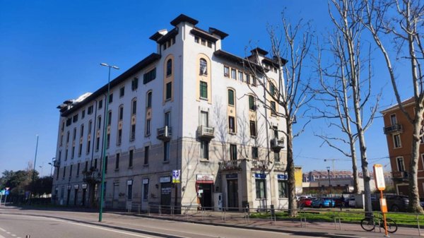 appartamento in vendita a Sesto San Giovanni in zona Restellone