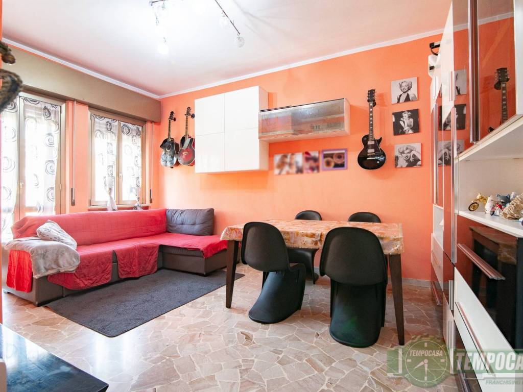 appartamento in vendita a Sesto San Giovanni in zona Pelucca/Villaggio Falck