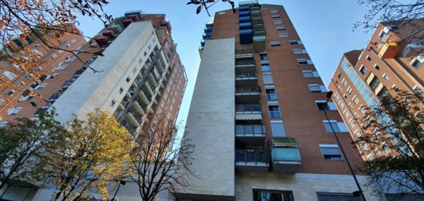 appartamento in vendita a Sesto San Giovanni in zona Parpagliona