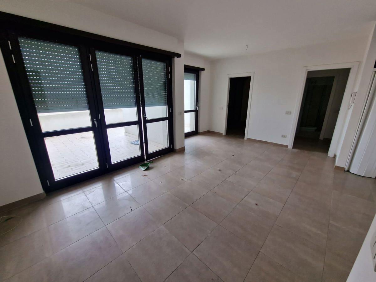 appartamento in vendita a Sesto San Giovanni in zona Restellone