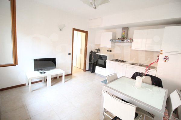 appartamento in vendita a Sesto San Giovanni in zona Rondinella