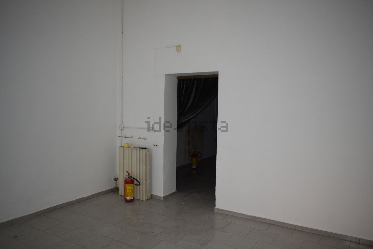 locale commerciale in vendita a Sesto San Giovanni