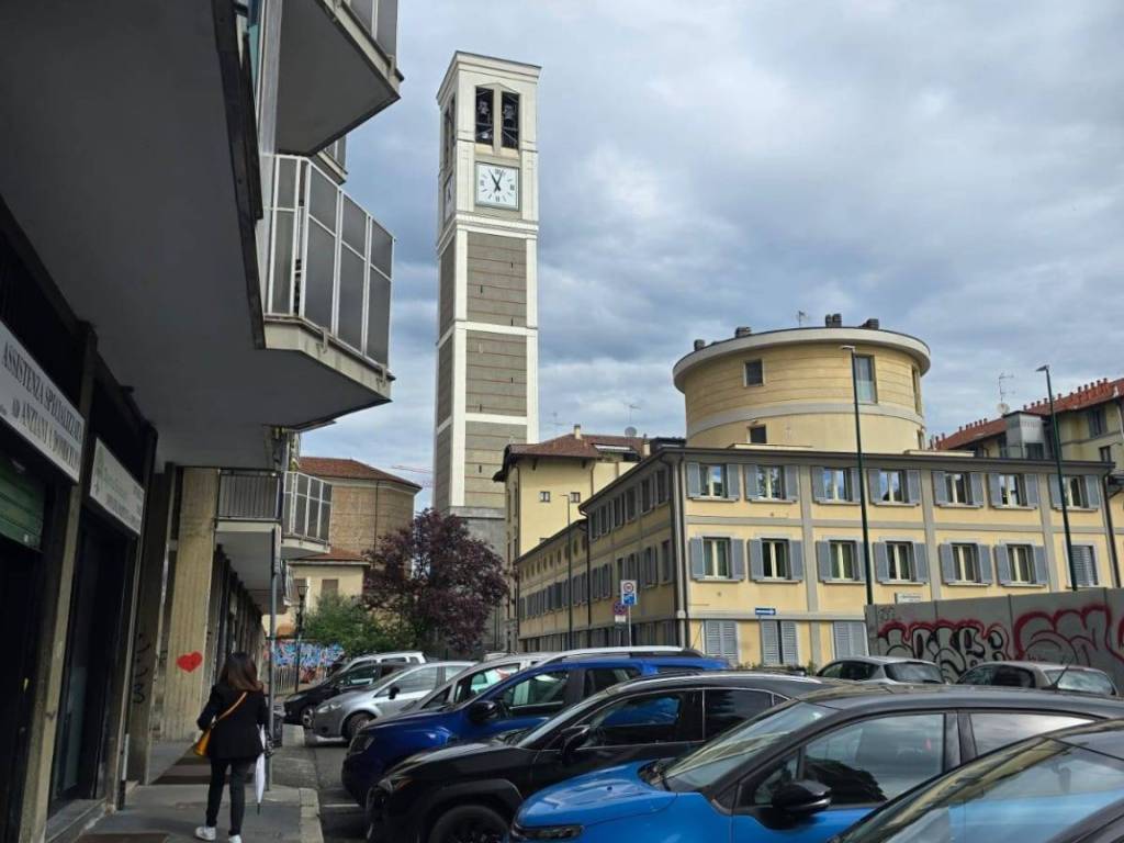 negozio in vendita a Sesto San Giovanni