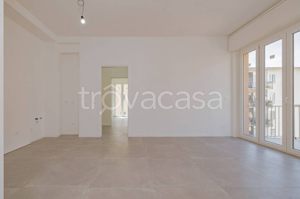 appartamento in vendita a Sesto San Giovanni in zona Rondò/Torretta