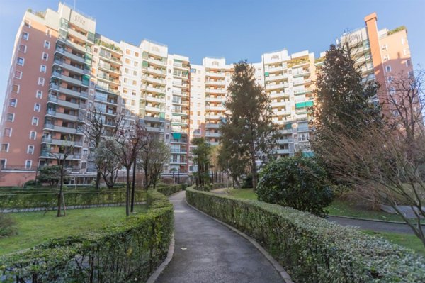appartamento in vendita a Sesto San Giovanni in zona Rondò/Torretta