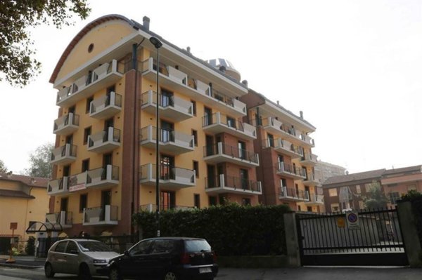 appartamento in vendita a Sesto San Giovanni in zona Rondinella