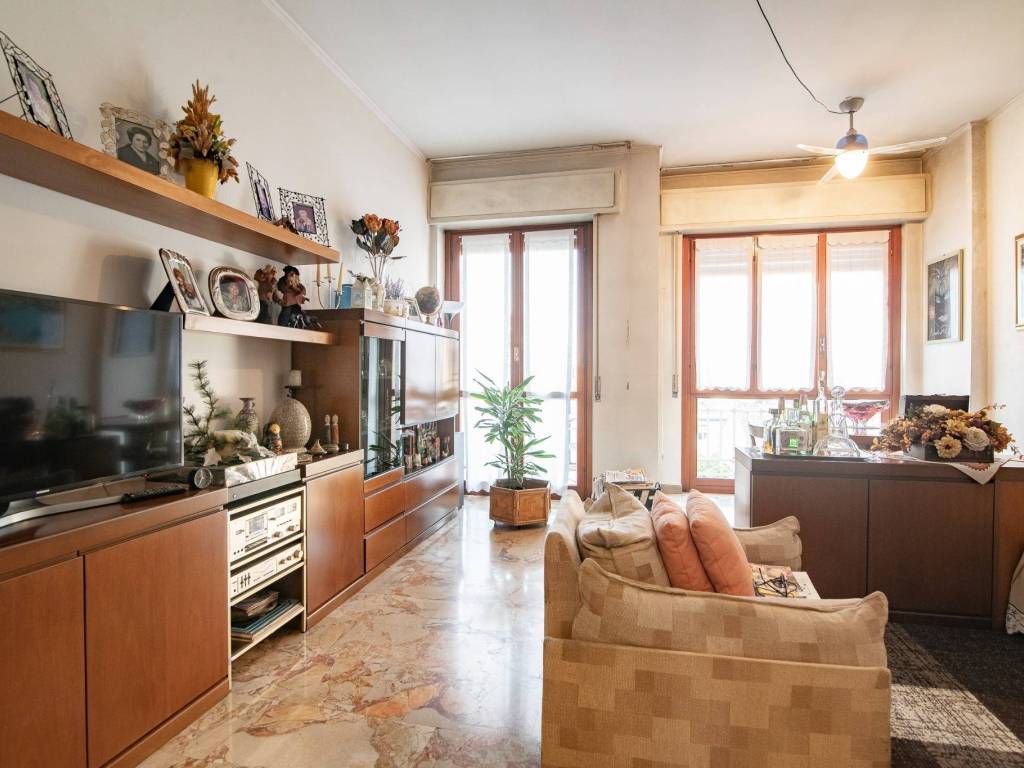 appartamento in vendita a Sesto San Giovanni in zona Rondinella