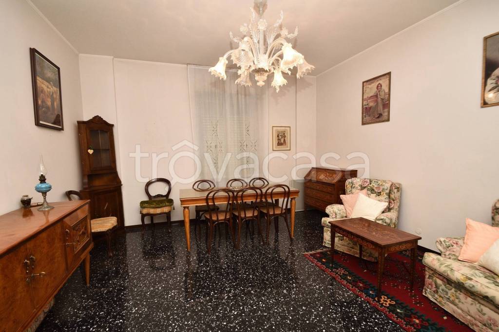 appartamento in vendita a Sesto San Giovanni in zona Rondò/Torretta