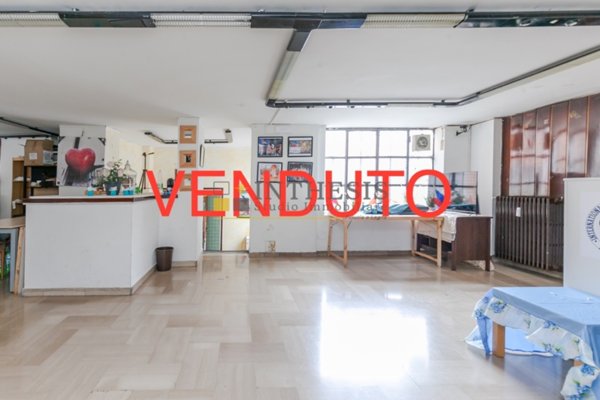 quadrivano in vendita a Sesto San Giovanni in zona Rondò/Torretta