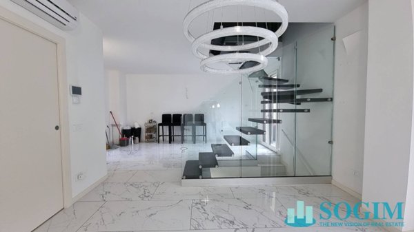 casa indipendente in vendita a Sesto San Giovanni in zona Rondò/Torretta