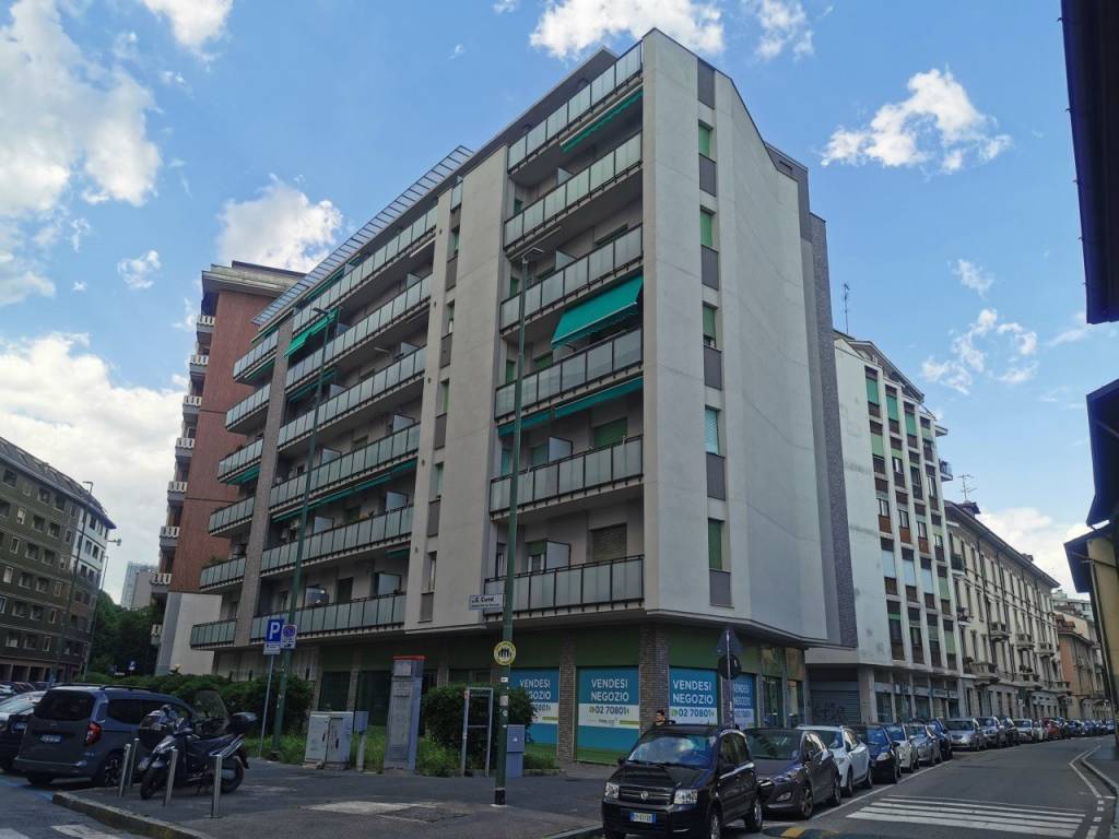 negozio in vendita a Sesto San Giovanni