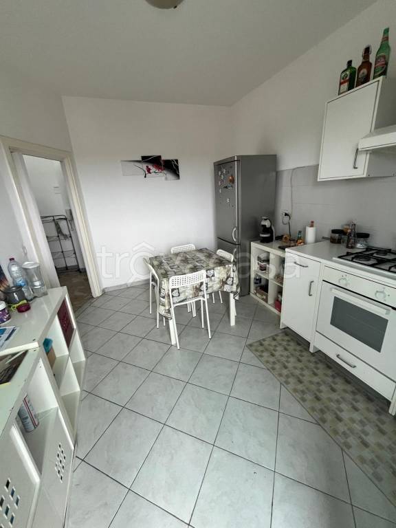 appartamento in vendita a Sesto San Giovanni in zona Rondinella